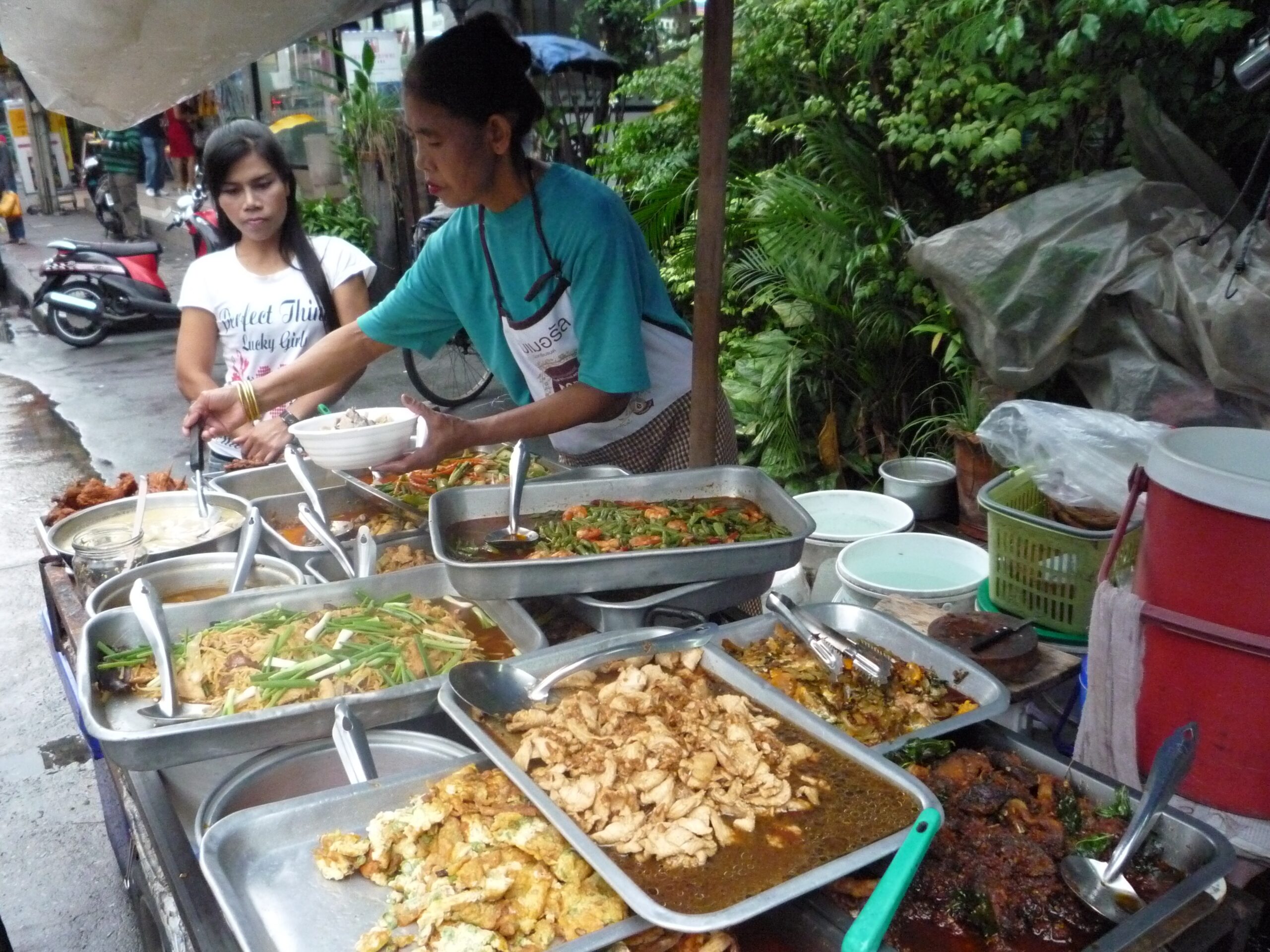 Bangkok street food stall for budget travel