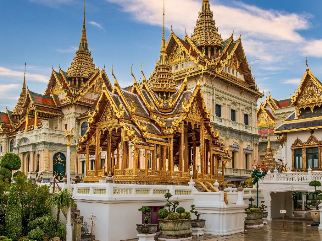 Grand Palance Bangkok Thailand - 1