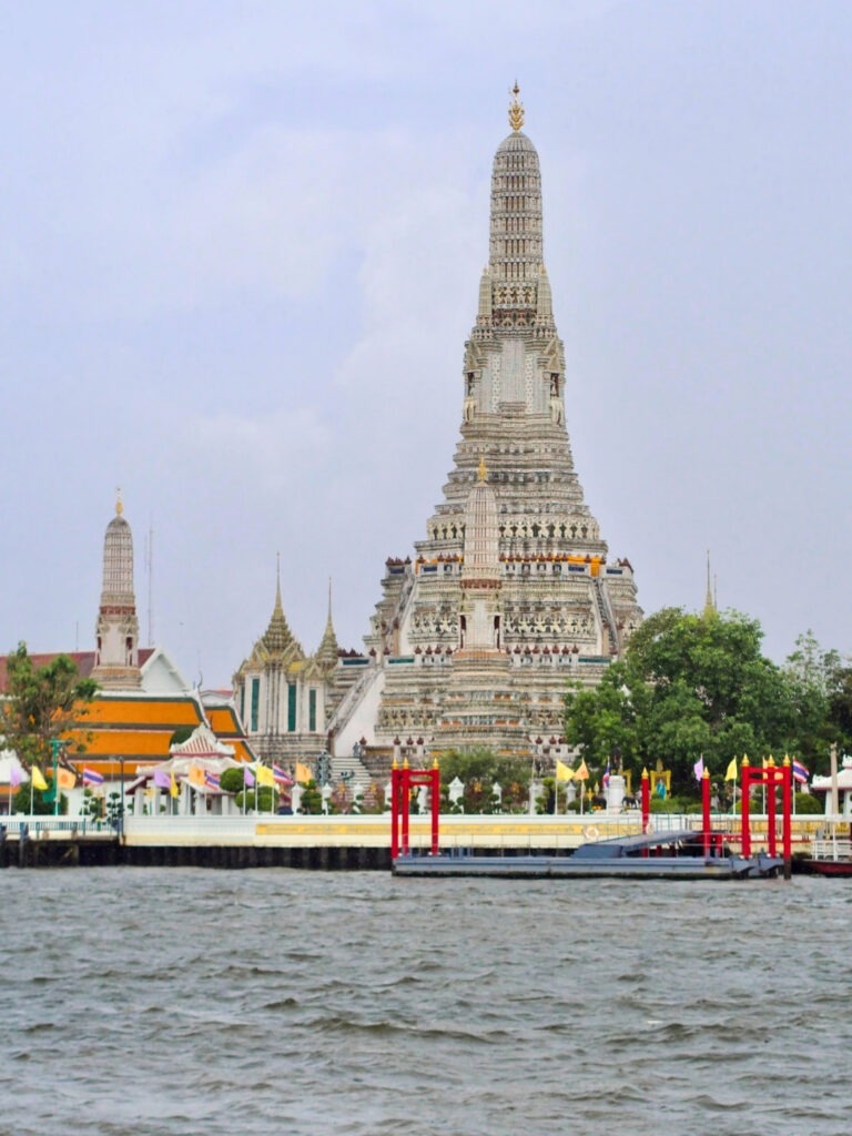 Wat Arun - travel guide - 4