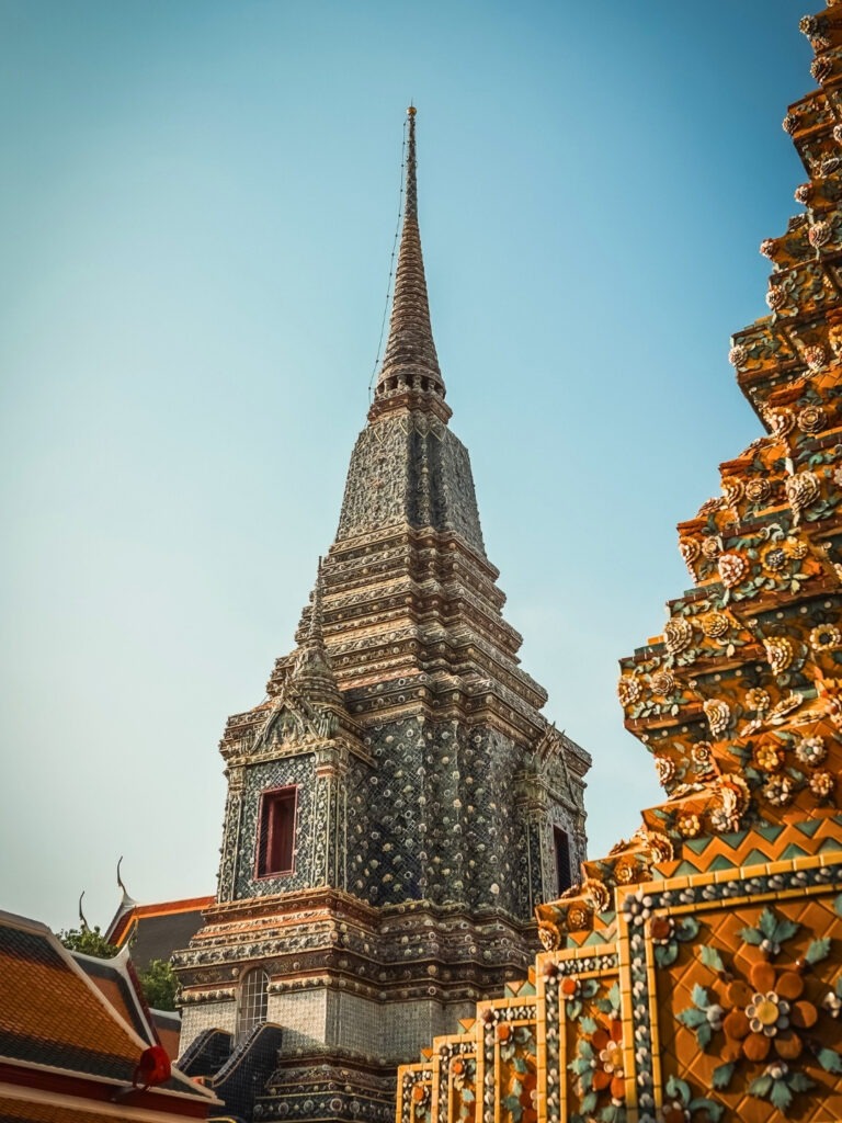 Wat Pho - Bangkok Travel Guide - 1